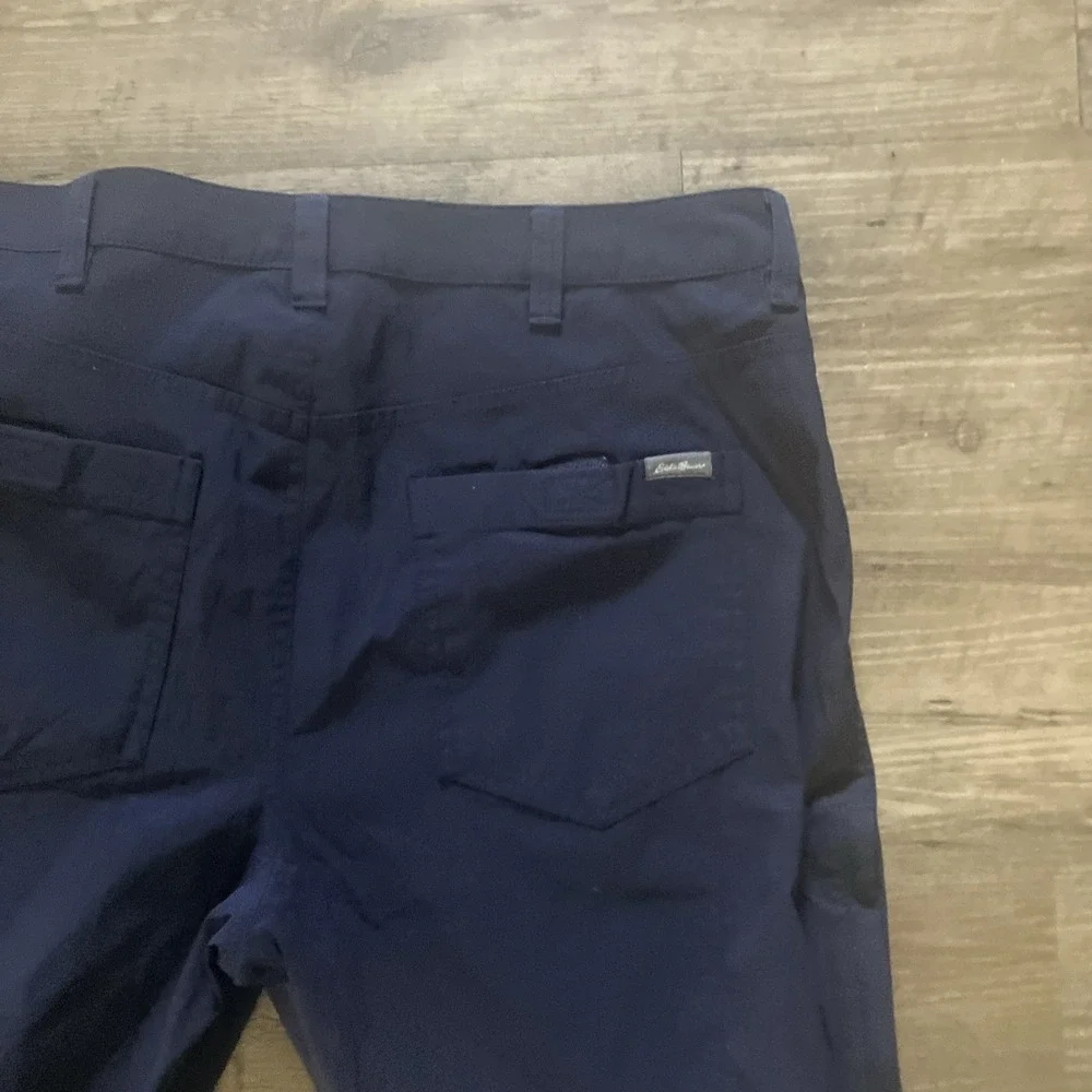 Eddie Bauer Mens 38x30 Outdoor Pants Hiking Travel Lightweight Blue Casual Work - Picture 3 of 11
